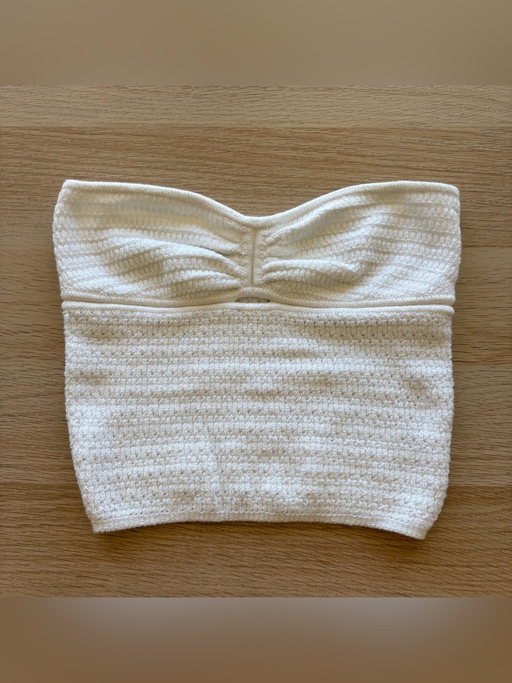 Textured White Strapless Tube Camisole